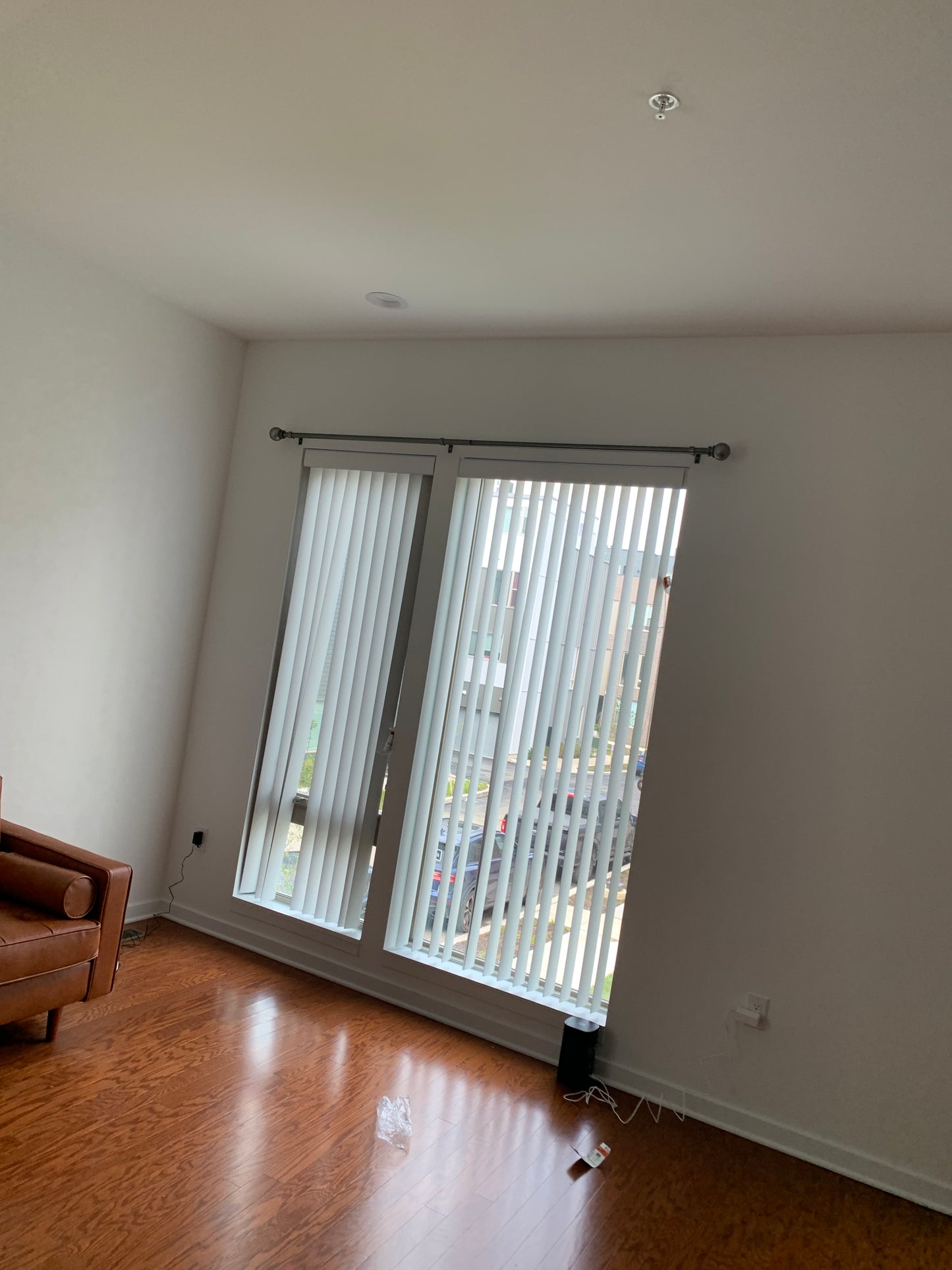 Curtains/Blinds
