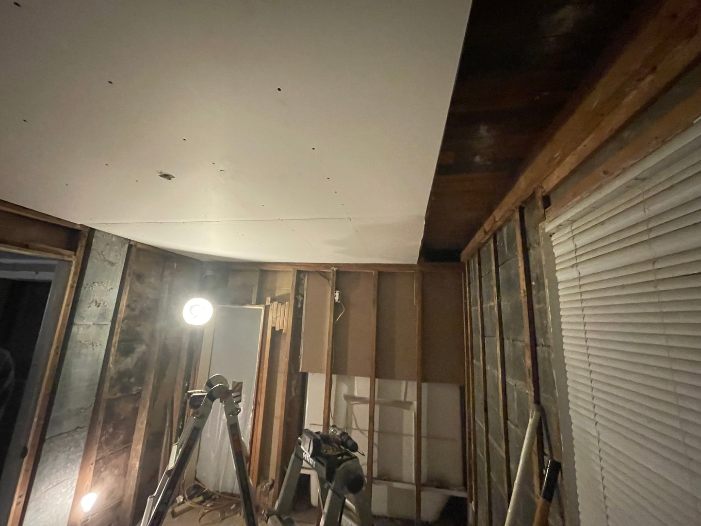 Drywall Repair & Installation