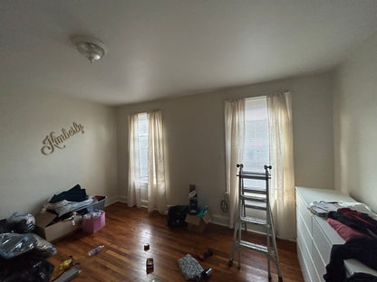 Curtains/Blinds