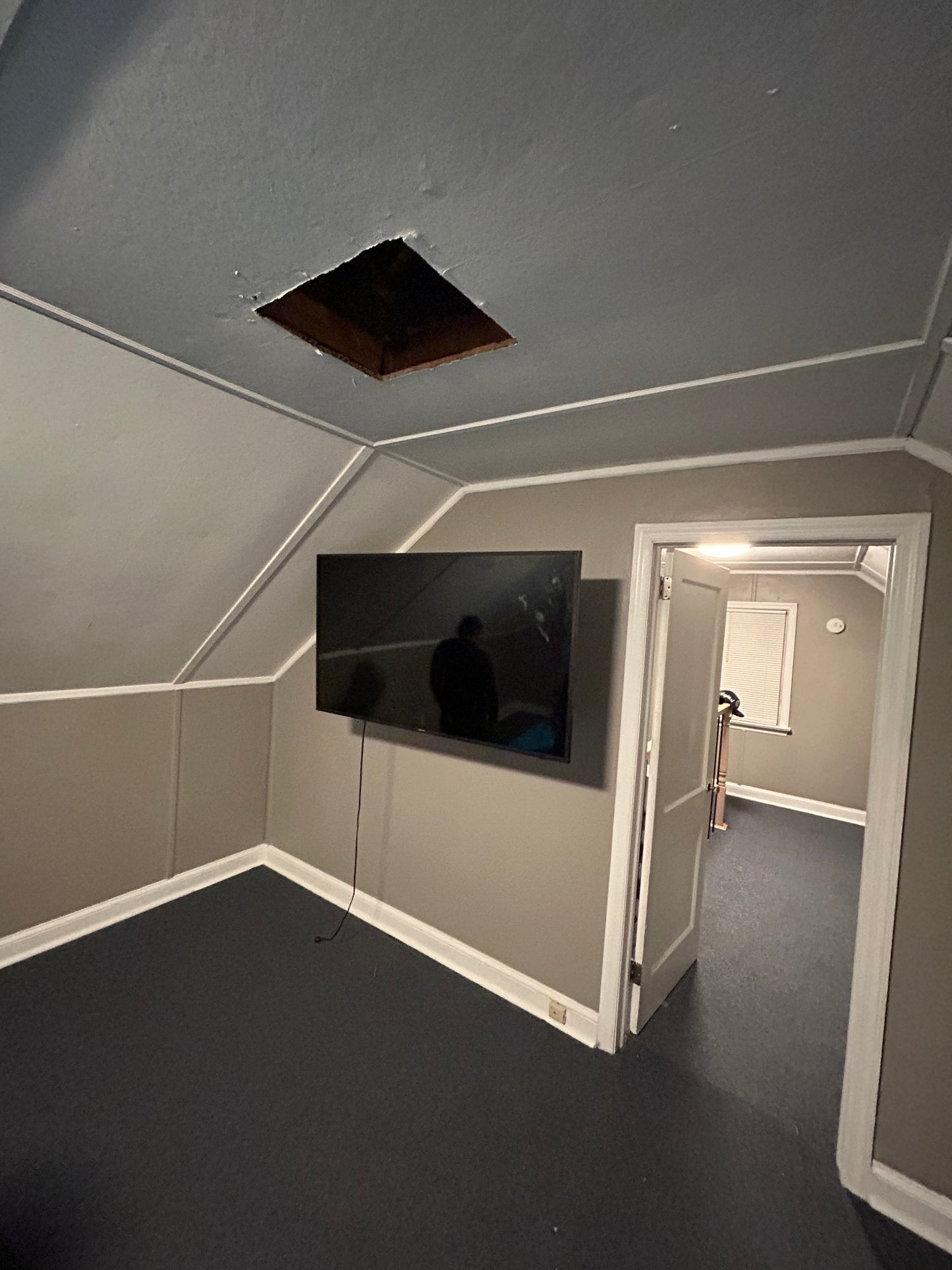 TV MOUNTING
