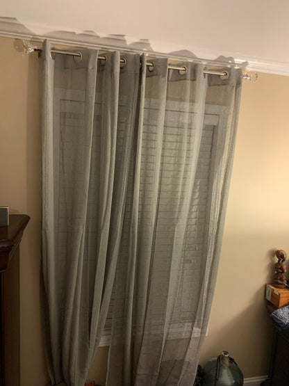 Curtains/Blinds