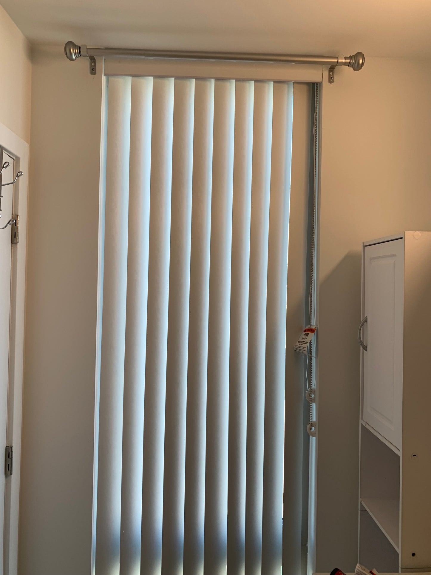 Curtains/Blinds