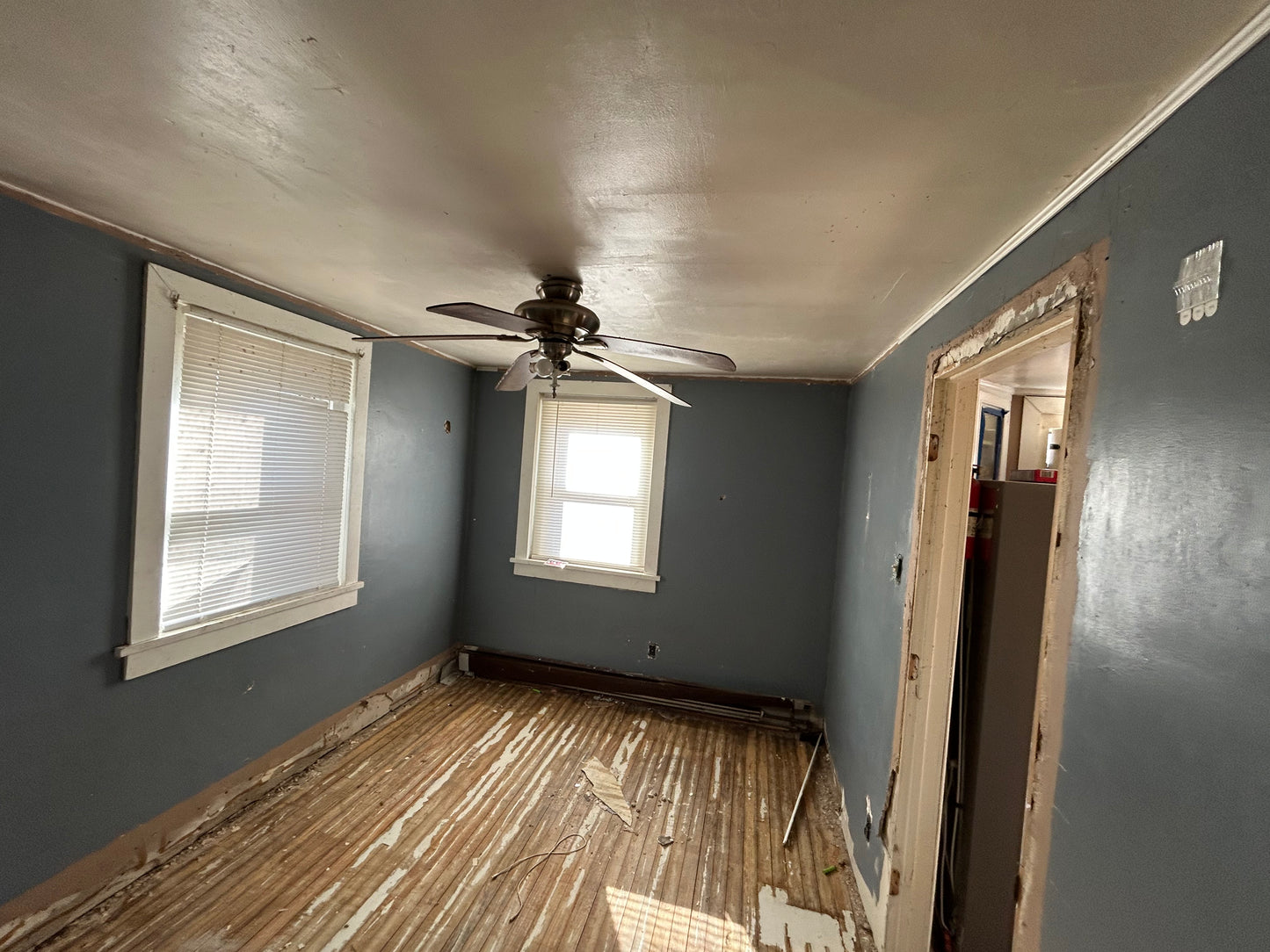 Drywall Repair & Installation