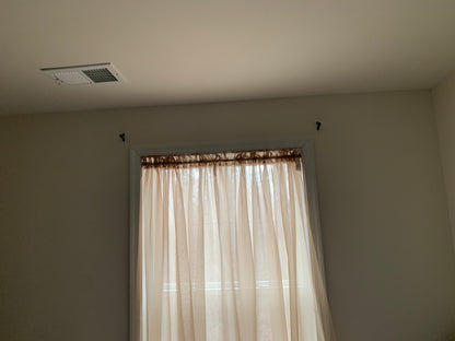 Curtains/Blinds