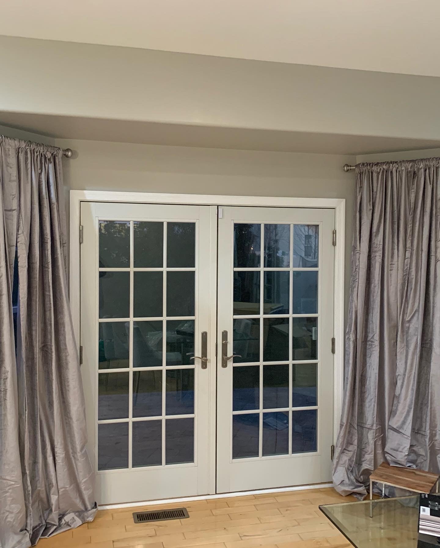Curtains/Blinds