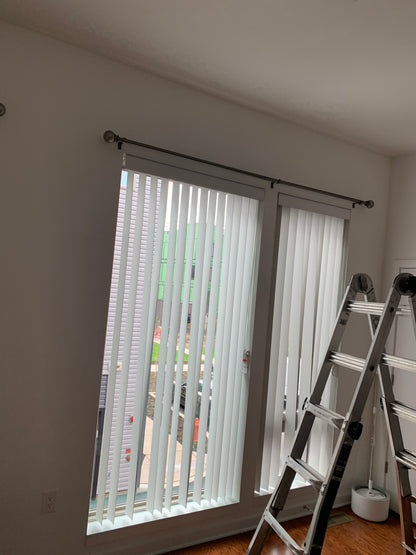 Curtains/Blinds
