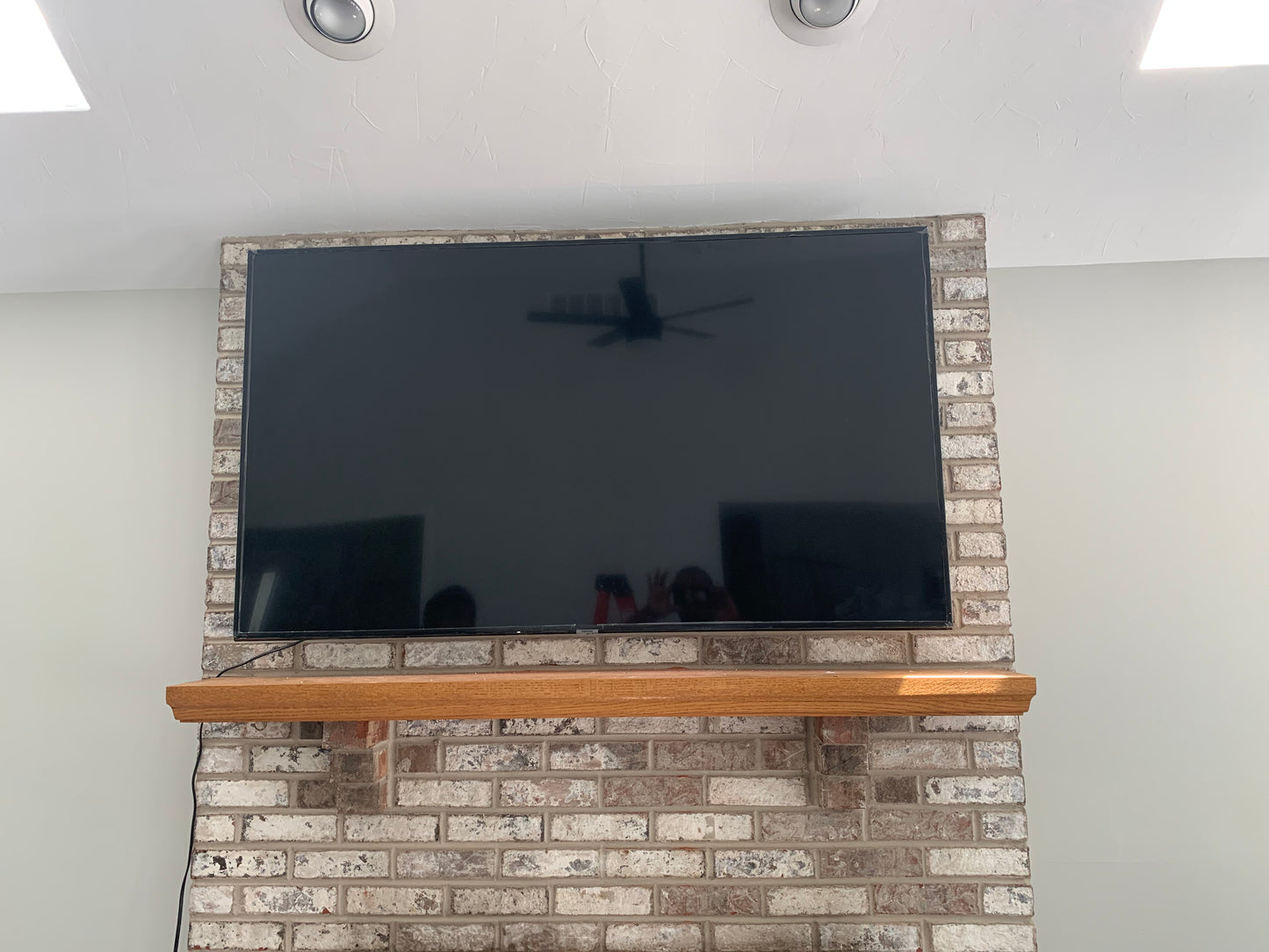 TV MOUNTING