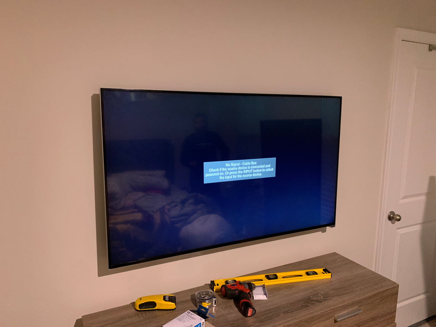 TV MOUNTING